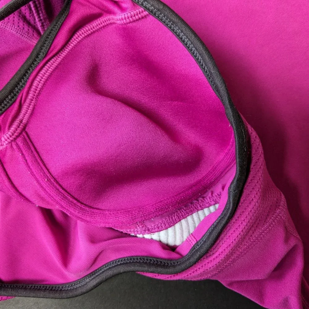 Nike Sports Pink Tank Top size : S